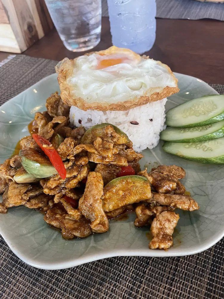 Pad kra pao